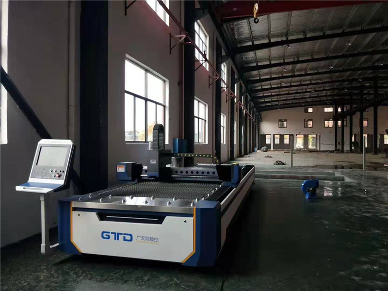 深圳市XX五金加工廠(chǎng)