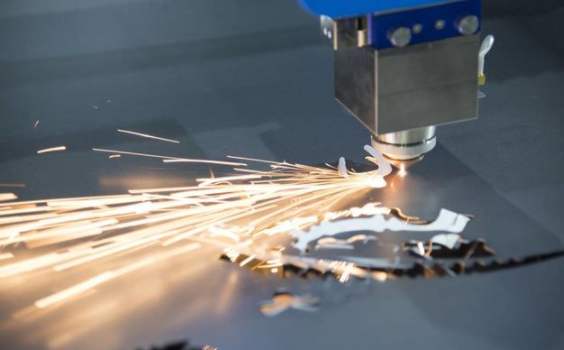 關(guān)于光纖激光切割機焦距的調整