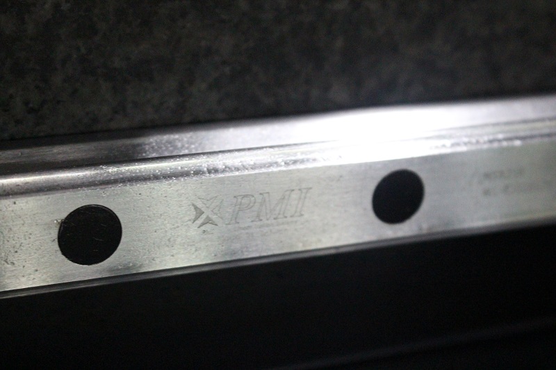 鋁板雕刻機軌道如何保養