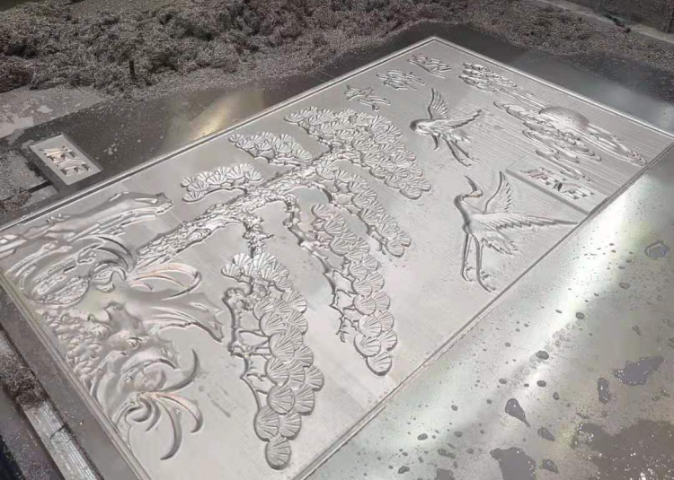鋁板雕刻機怎么進(jìn)行的浮雕加工