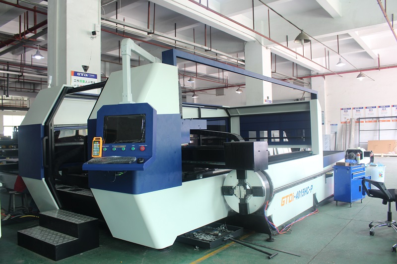 光纖激光切割機價(jià)格多少錢(qián)?