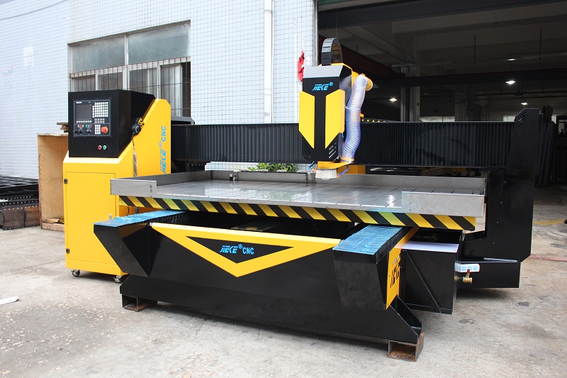 鋁板雕刻機價(jià)格多少錢(qián)